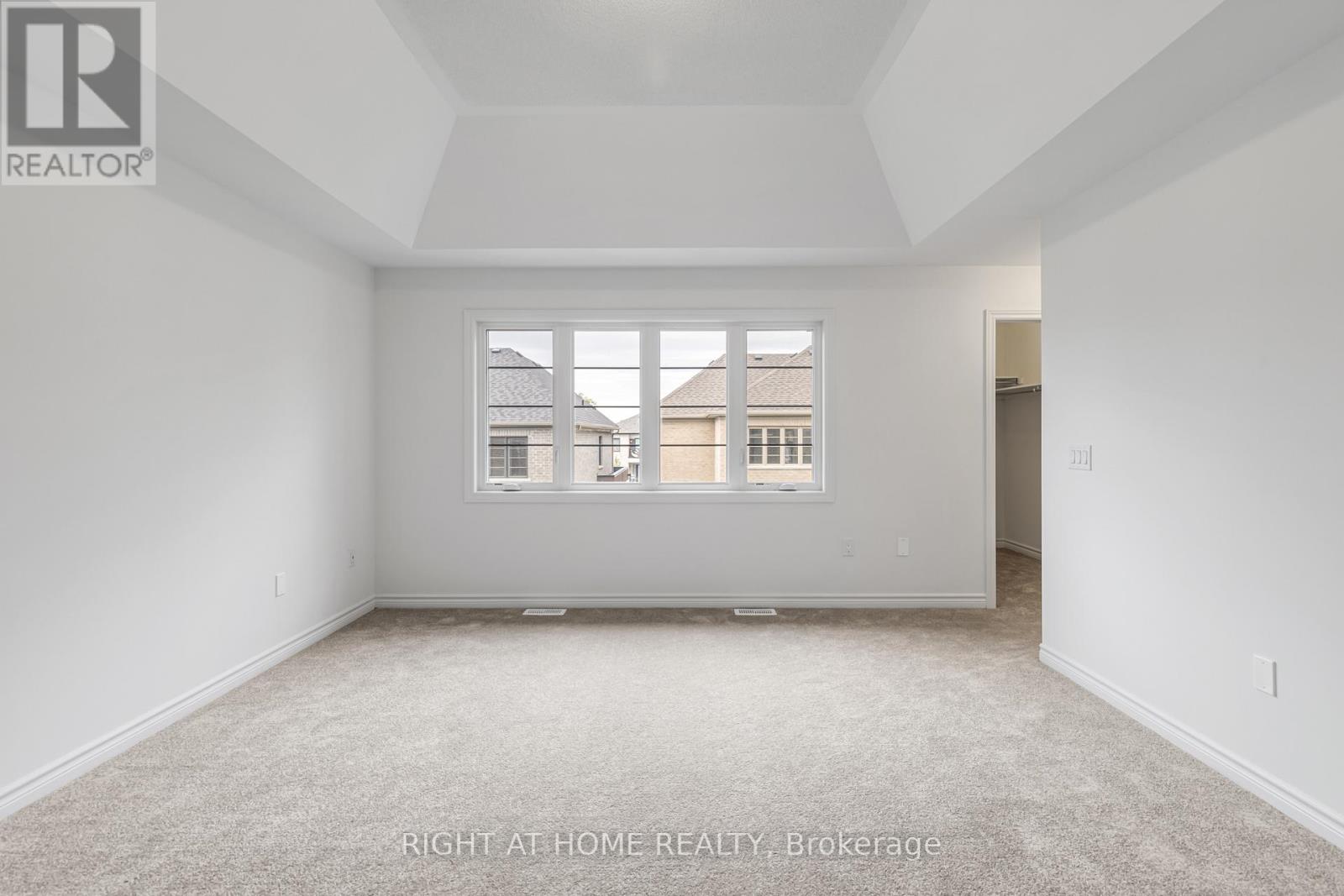 8 Daisy Street, Springwater (Midhurst), Ontario  L9X 2C5 - Photo 26 - S12779090