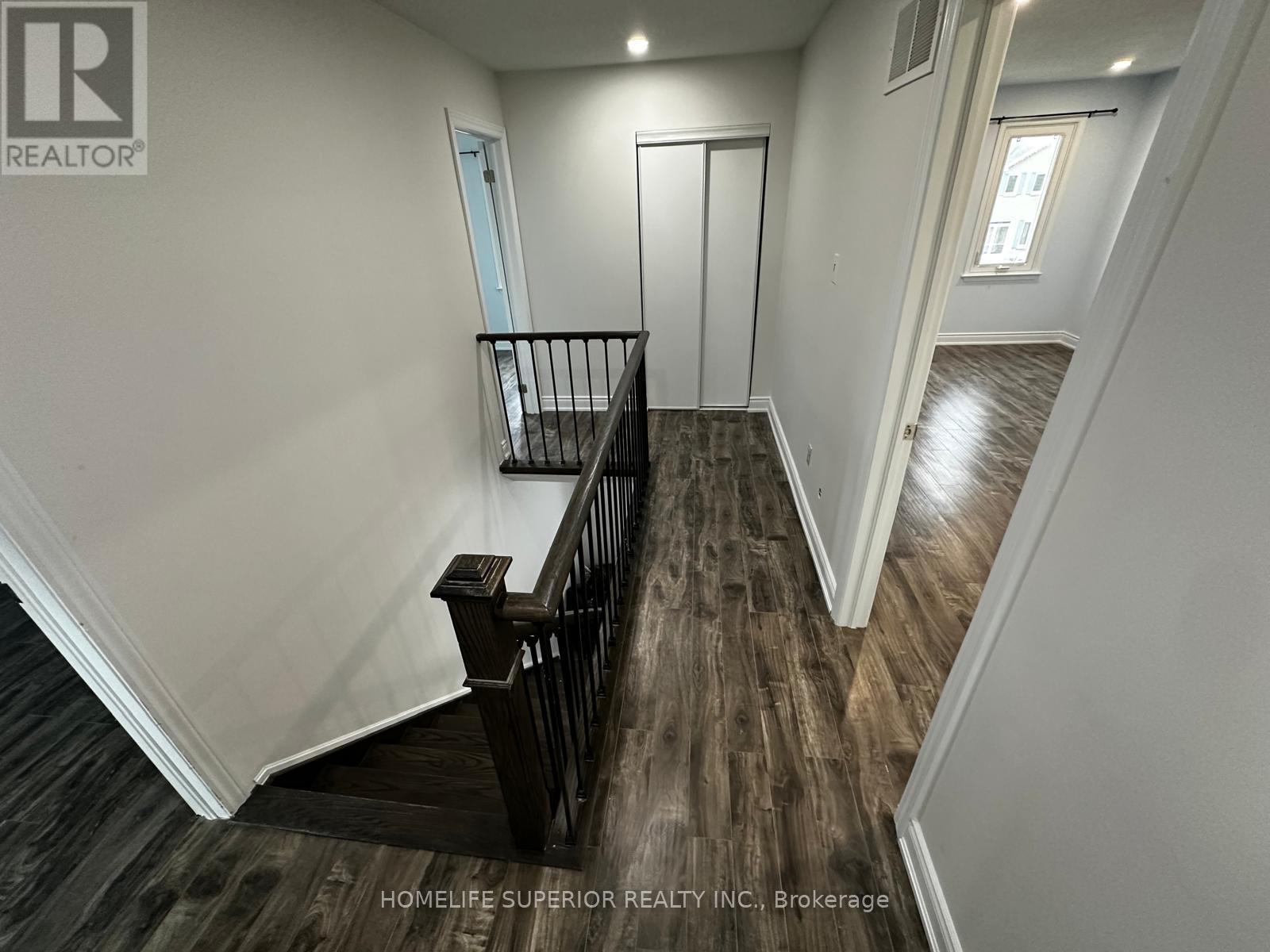 9 Nuttall Street, Brampton, Ontario  L6S 4W3 - Photo 12 - W12677900