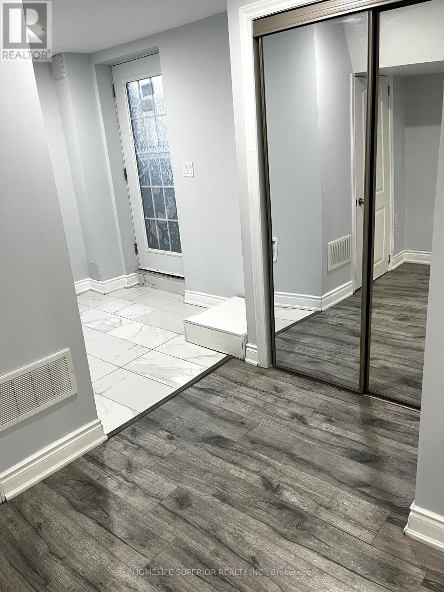 9 Nuttall Street, Brampton, Ontario  L6S 4W3 - Photo 24 - W12677900