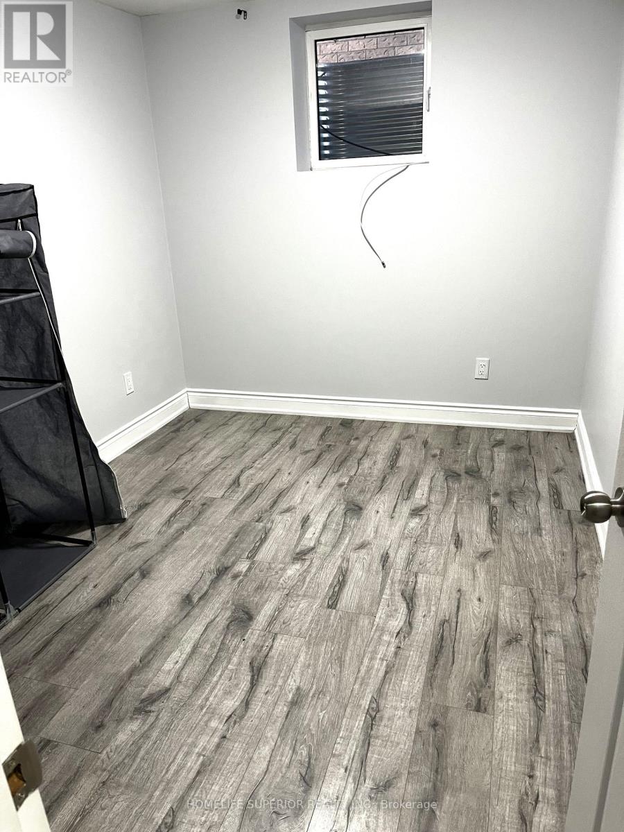 9 Nuttall Street, Brampton, Ontario  L6S 4W3 - Photo 25 - W12677900