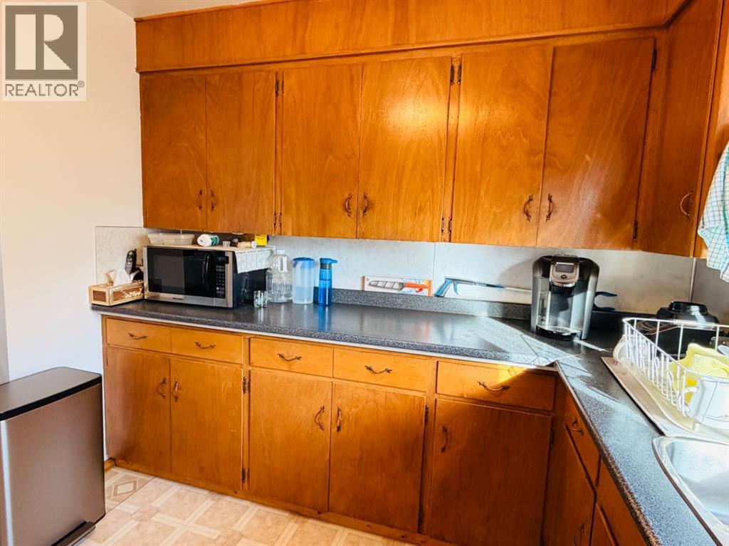 421 Retzke Street, Enchant, Alberta  T0K 0V0 - Photo 14 - A2285117