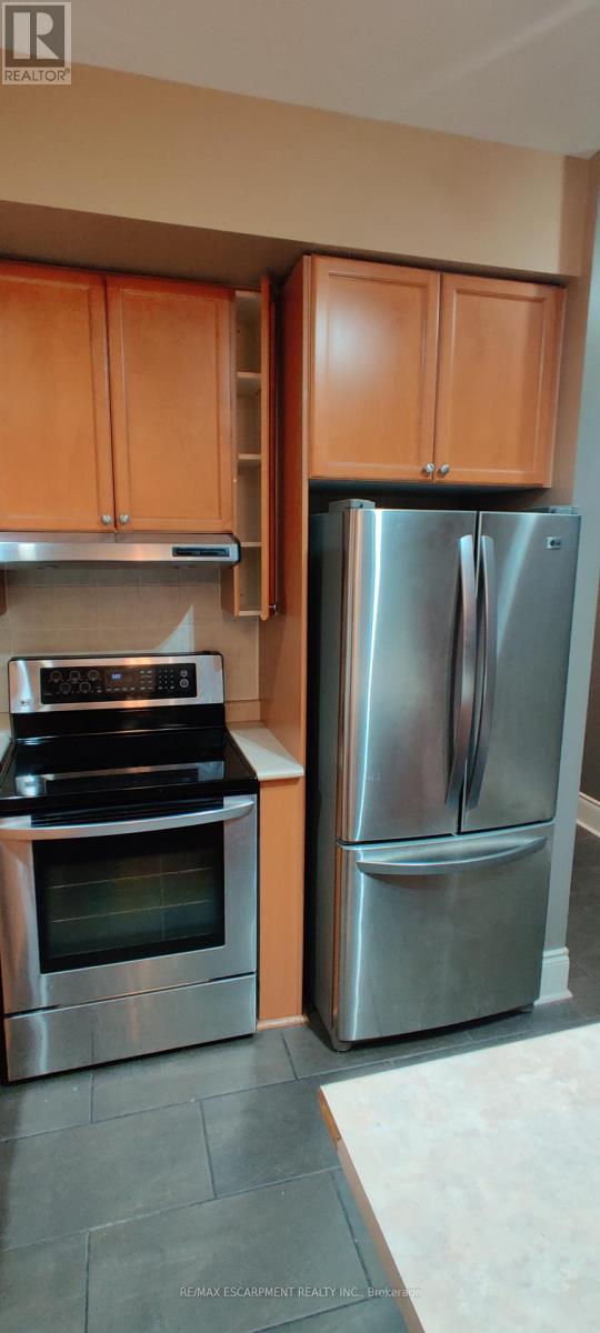 2012 - 5229 Dundas Street W, Toronto, Ontario  M9B 6L9 - Photo 7 - W12778894