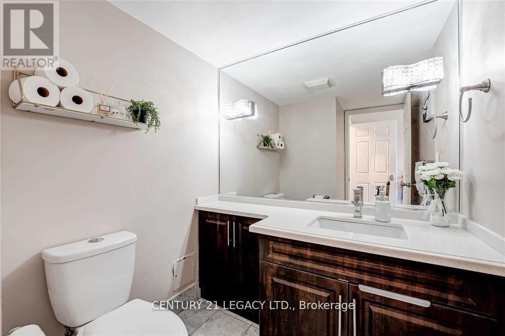 408 - 24 Hanover Road, Brampton, Ontario  L6S 5K8 - Photo 10 - W12778908