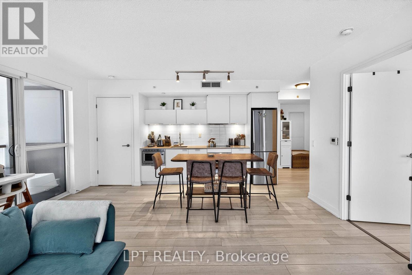 2309 - 20 Thomas Riley Road, Toronto, Ontario  M9B 0C3 - Photo 14 - W12778972