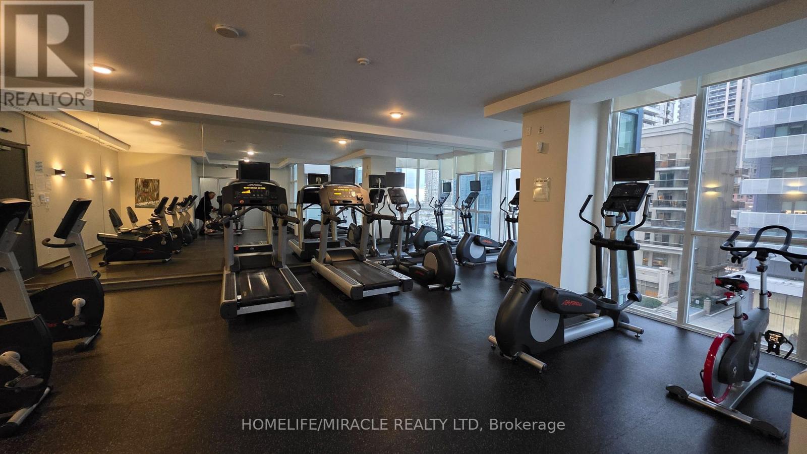 3408 - 4070 Confederation Parkway, Mississauga, Ontario  L5B 0E9 - Photo 21 - W12778990