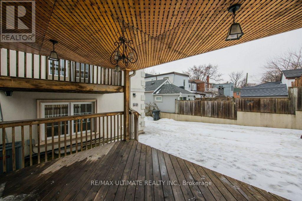 62 Teignmouth Avenue, Toronto, Ontario  M6E 1S9 - Photo 47 - W12779002