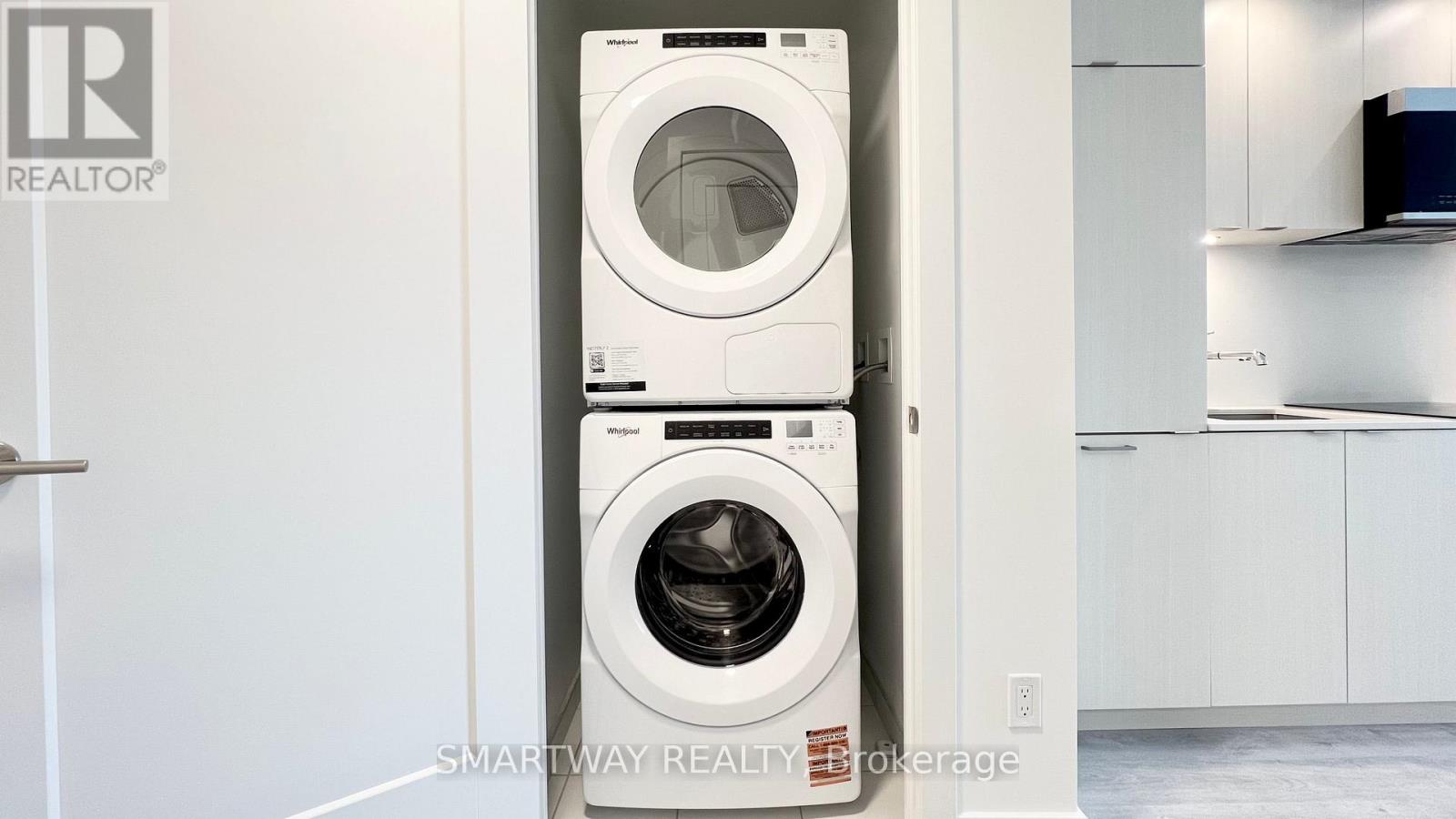 1108 - 60 Central Park Roadway, Toronto, Ontario  M9A 0E6 - Photo 10 - W12779012