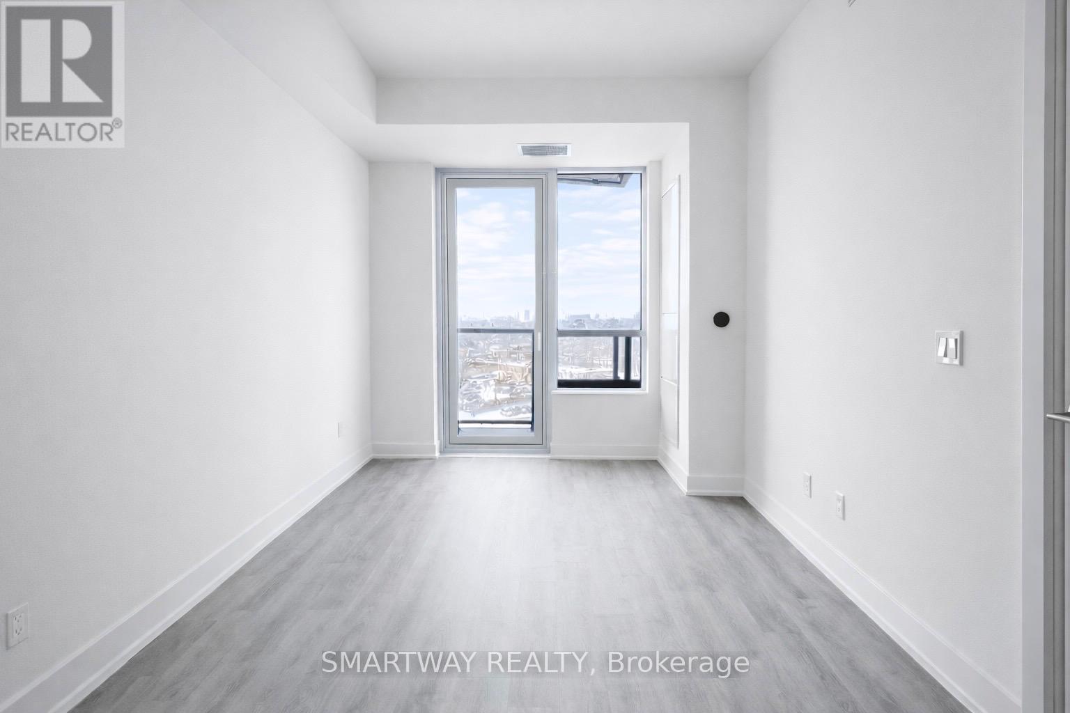 1108 - 60 Central Park Roadway, Toronto, Ontario  M9A 0E6 - Photo 18 - W12779012