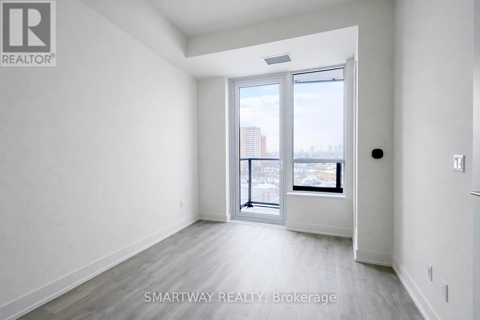 1108 - 60 Central Park Roadway, Toronto, Ontario  M9A 0E6 - Photo 19 - W12779012