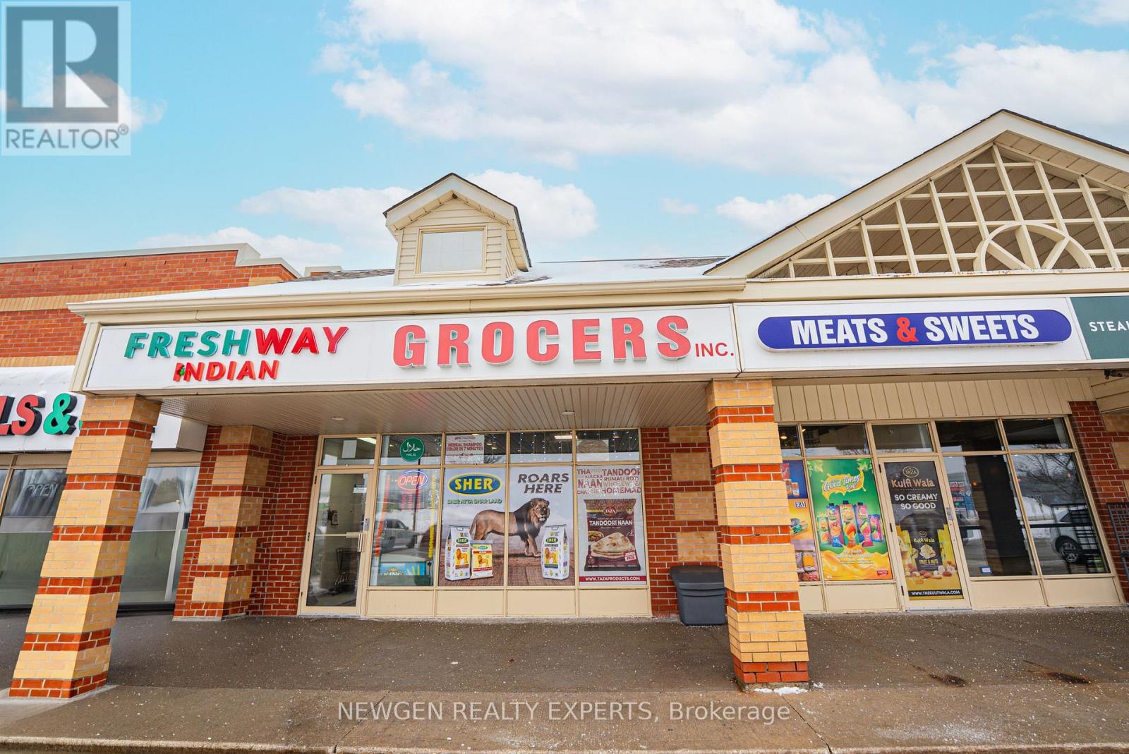 J&k - 163 First Street, Orangeville, Ontario  L9W 2E7 - Photo 3 - W12779120