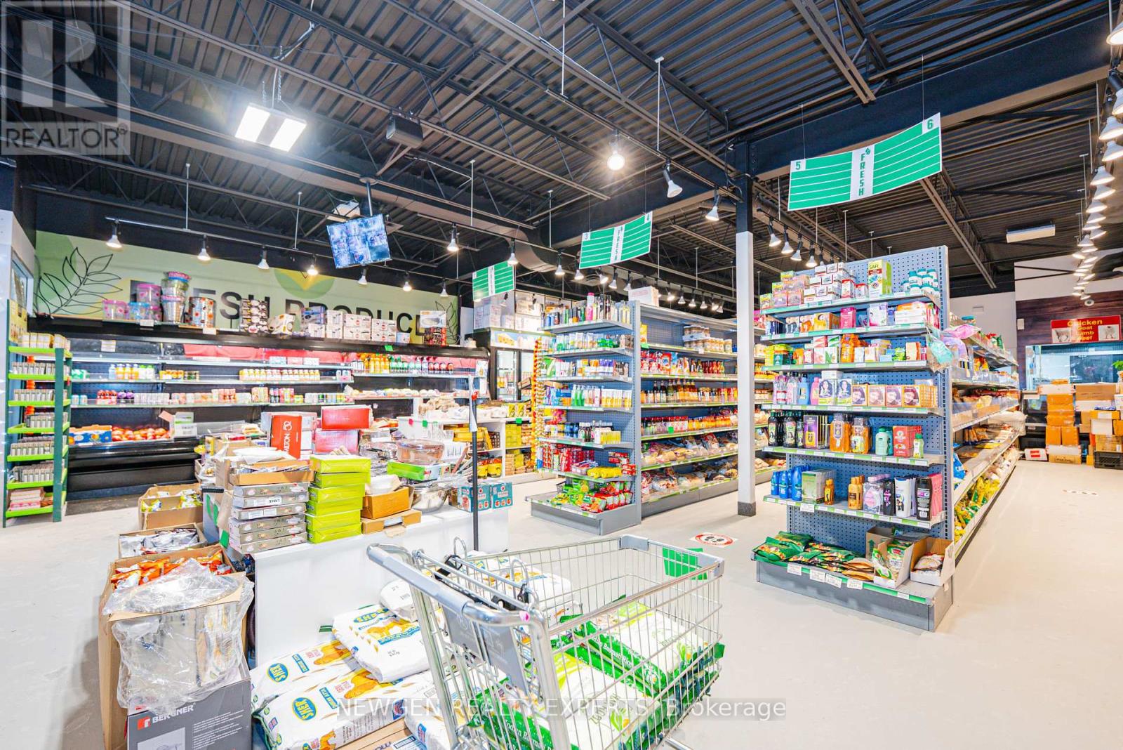 J&k - 163 First Street, Orangeville, Ontario  L9W 2E7 - Photo 9 - W12779120