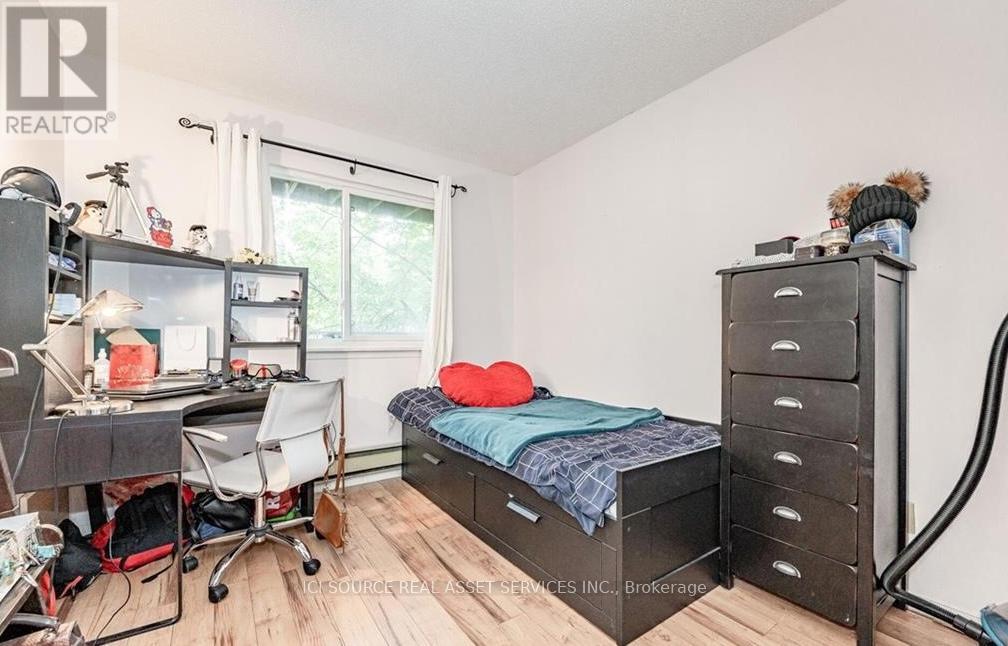 622 - 1512 Pilgrims Way, Oakville, Ontario  L6M 3H1 - Photo 7 - W12779138