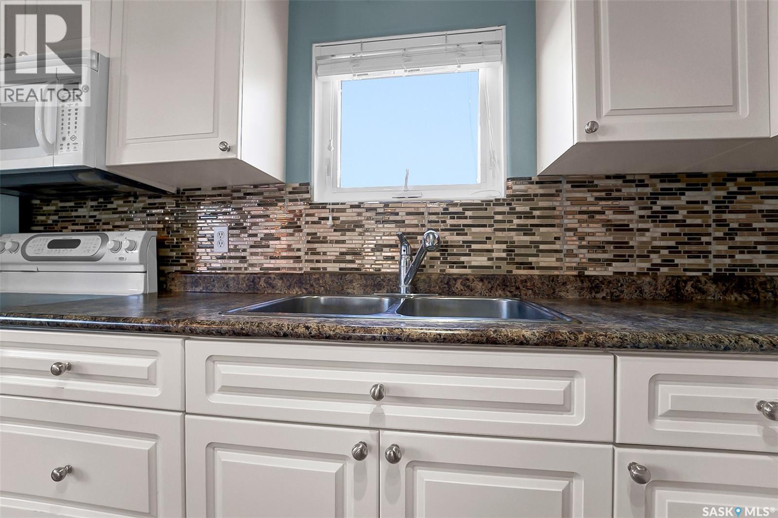 207 5th Avenue E, Biggar, Saskatchewan  S0K 0M0 - Photo 12 - SK028344