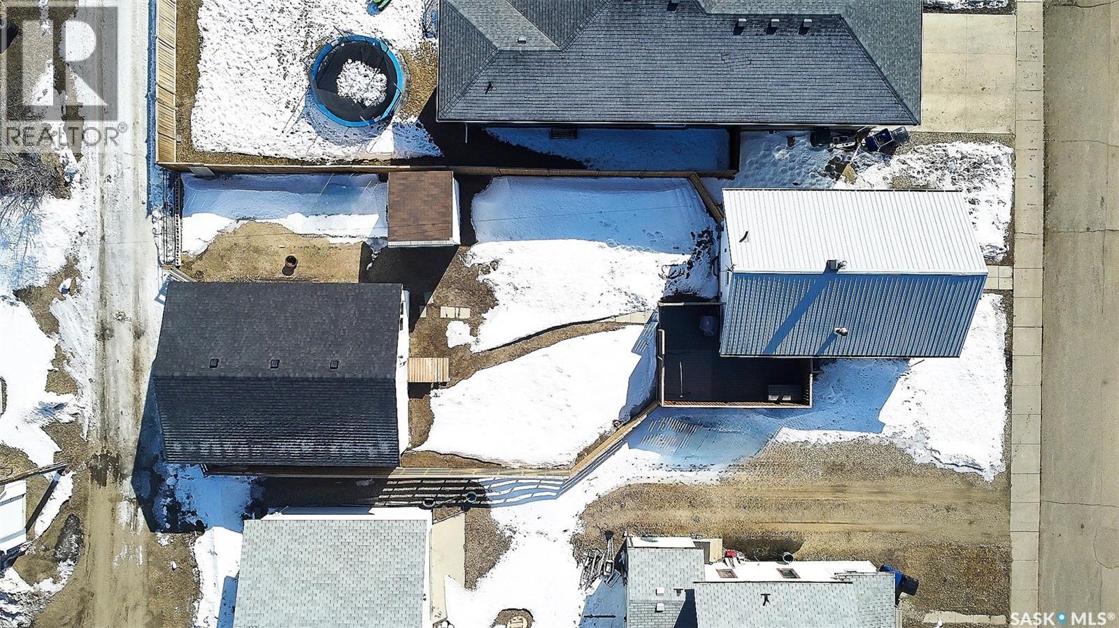 207 5th Avenue E, Biggar, Saskatchewan  S0K 0M0 - Photo 46 - SK028344