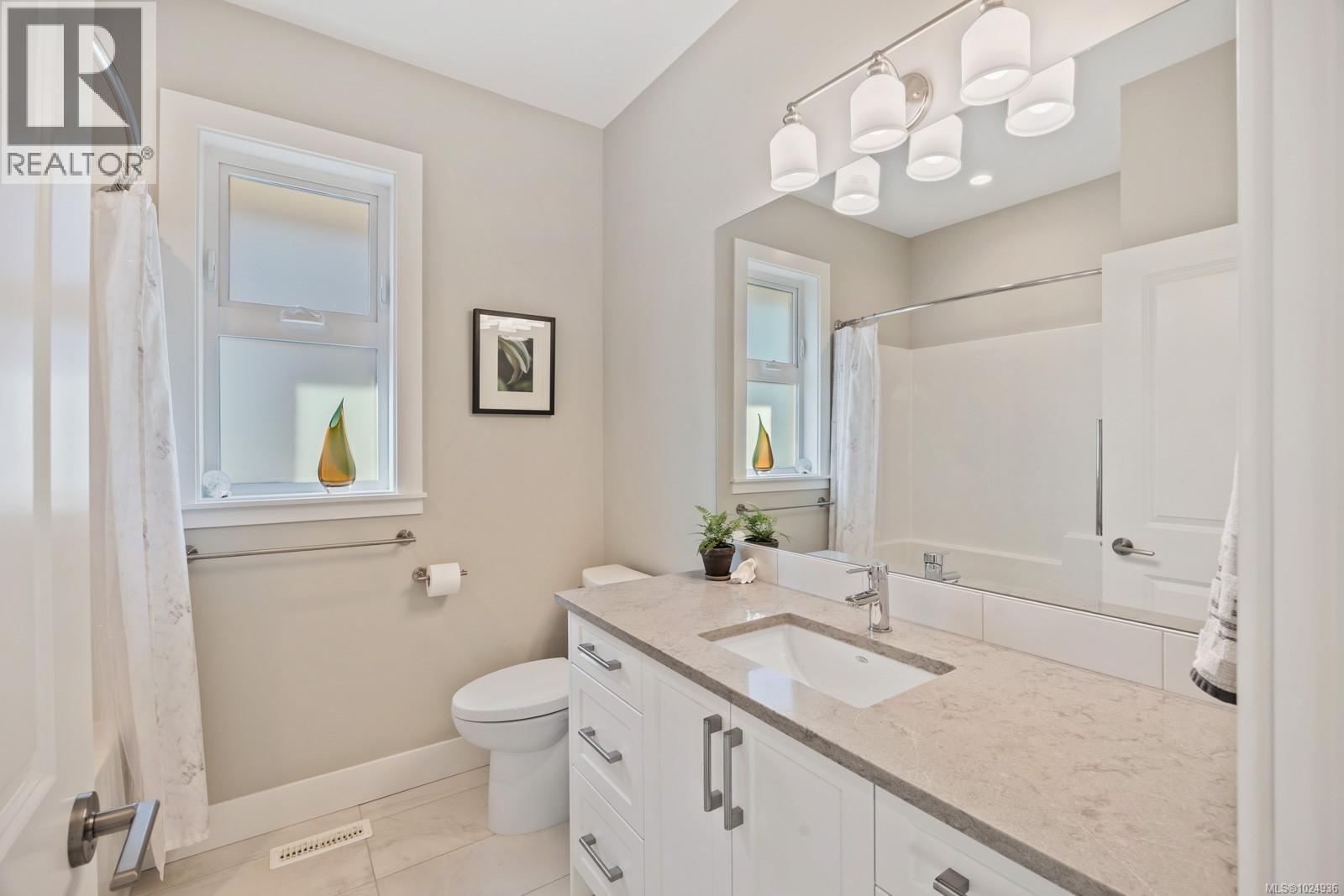 1376 Crown Isle Blvd, Courtenay, British Columbia  V9N 0E2 - Photo 10 - 1024936