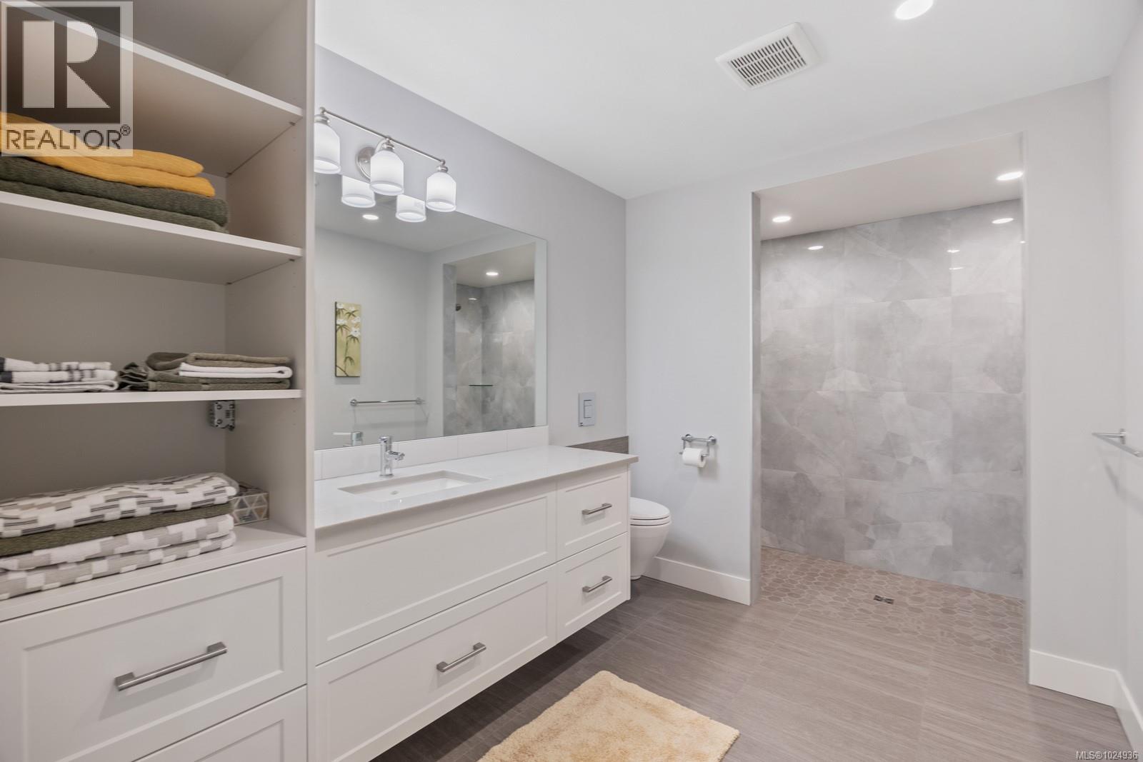 1376 Crown Isle Blvd, Courtenay, British Columbia  V9N 0E2 - Photo 36 - 1024936