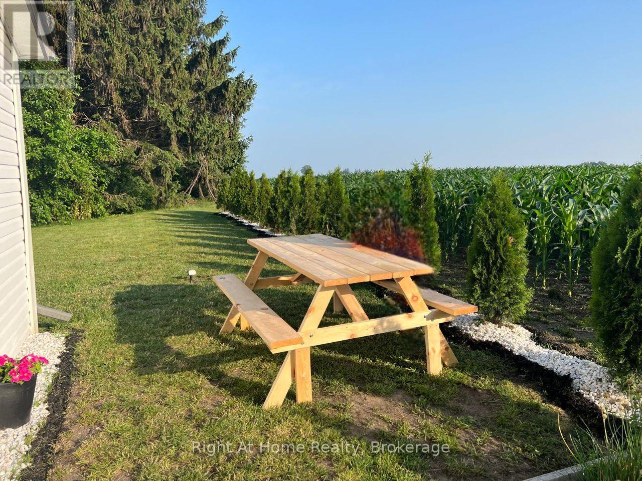 13192 Fysh Line, Chatham-Kent, Ontario  N0P 2K0 - Photo 33 - X12767268