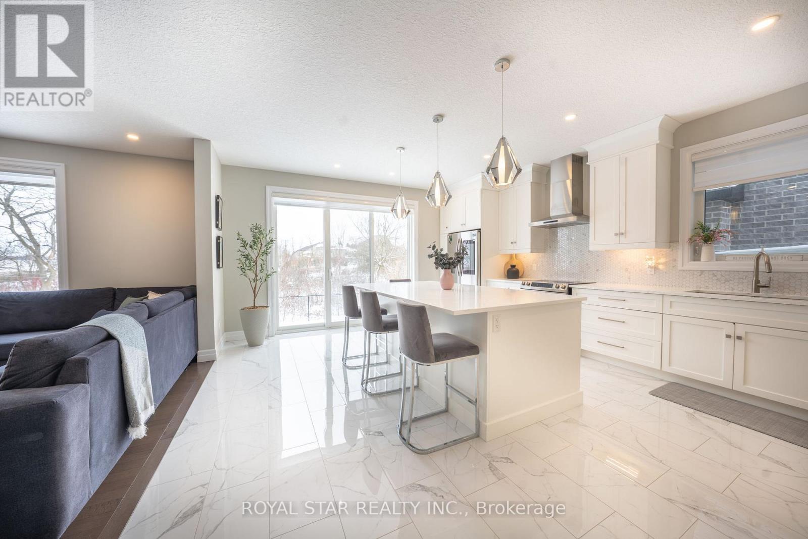 325 Masters Drive, Woodstock, Ontario  N4T 0L2 - Photo 13 - X12778938