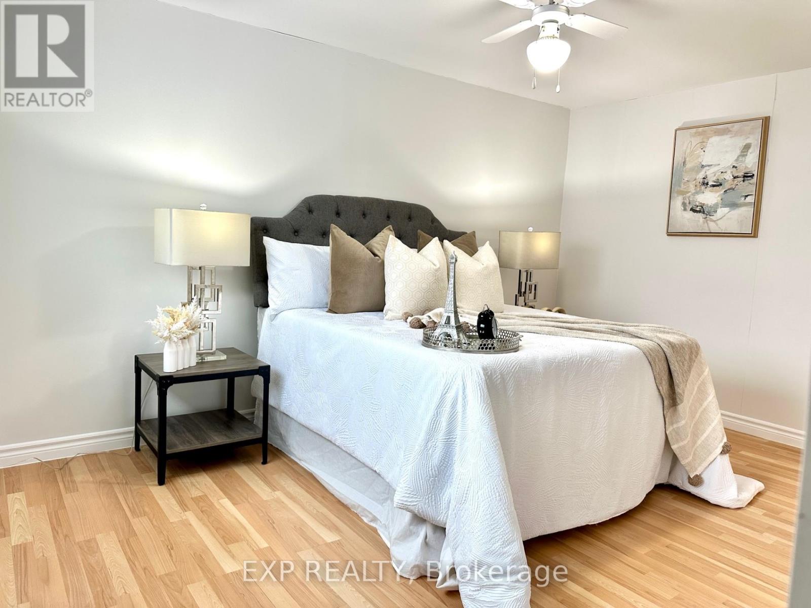 545 Parkview Crescent, Cambridge, Ontario  N3H 4Z9 - Photo 10 - X12778958