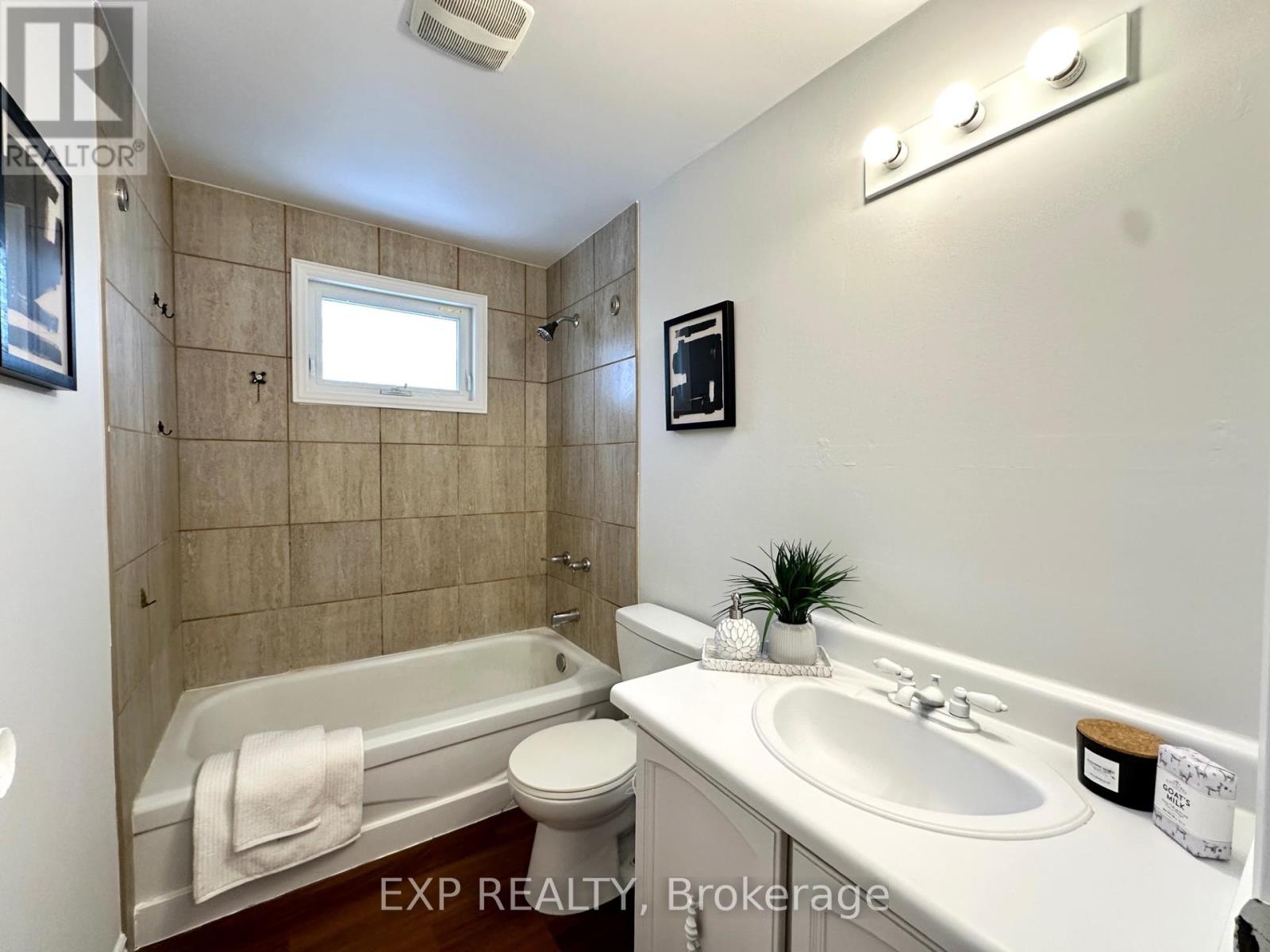 545 Parkview Crescent, Cambridge, Ontario  N3H 4Z9 - Photo 12 - X12778958