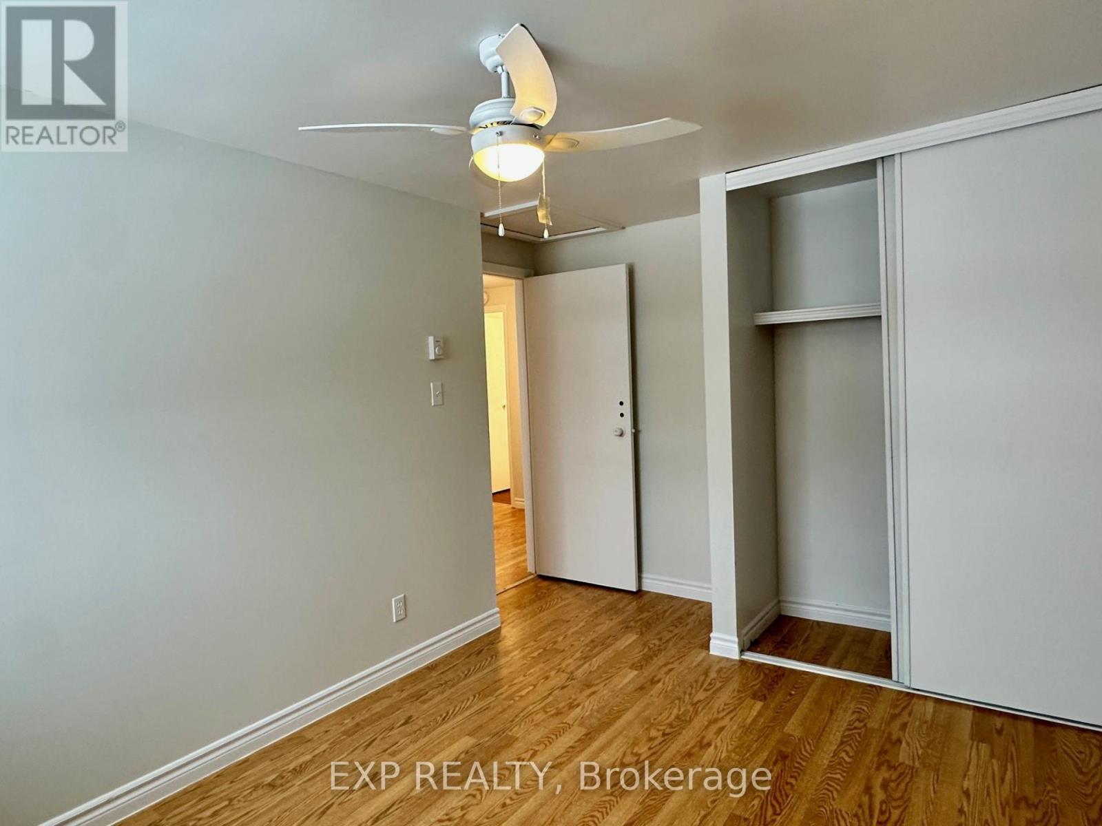 545 Parkview Crescent, Cambridge, Ontario  N3H 4Z9 - Photo 14 - X12778958