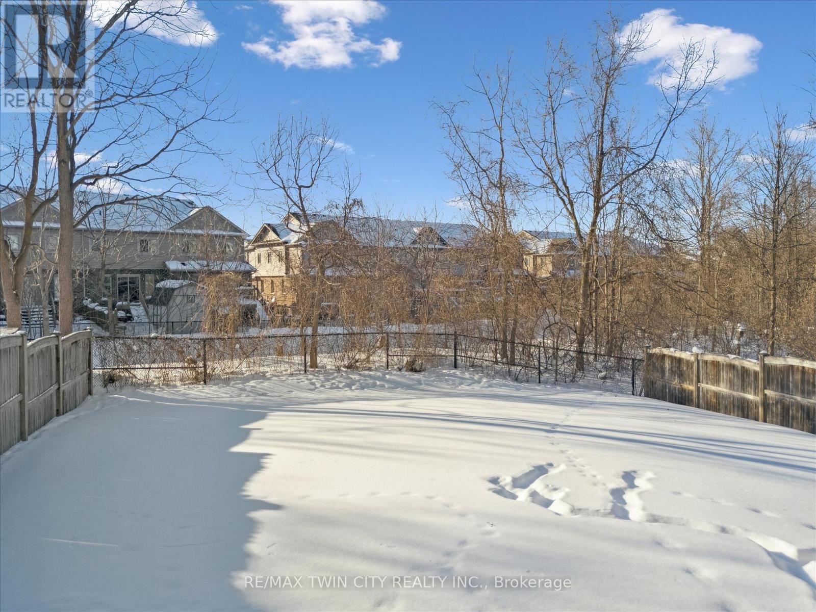 556 Netherwood Crescent, Kitchener, Ontario  N2P 0B8 - Photo 39 - X12779084