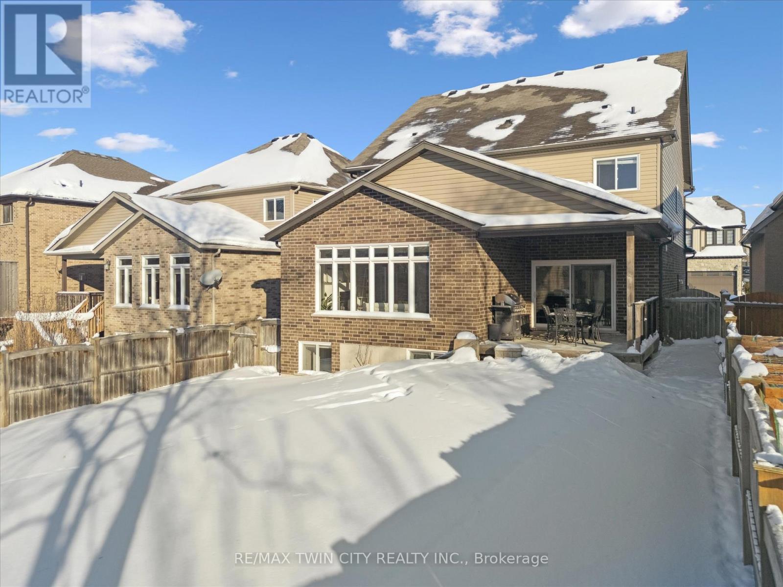 556 Netherwood Crescent, Kitchener, Ontario  N2P 0B8 - Photo 40 - X12779084