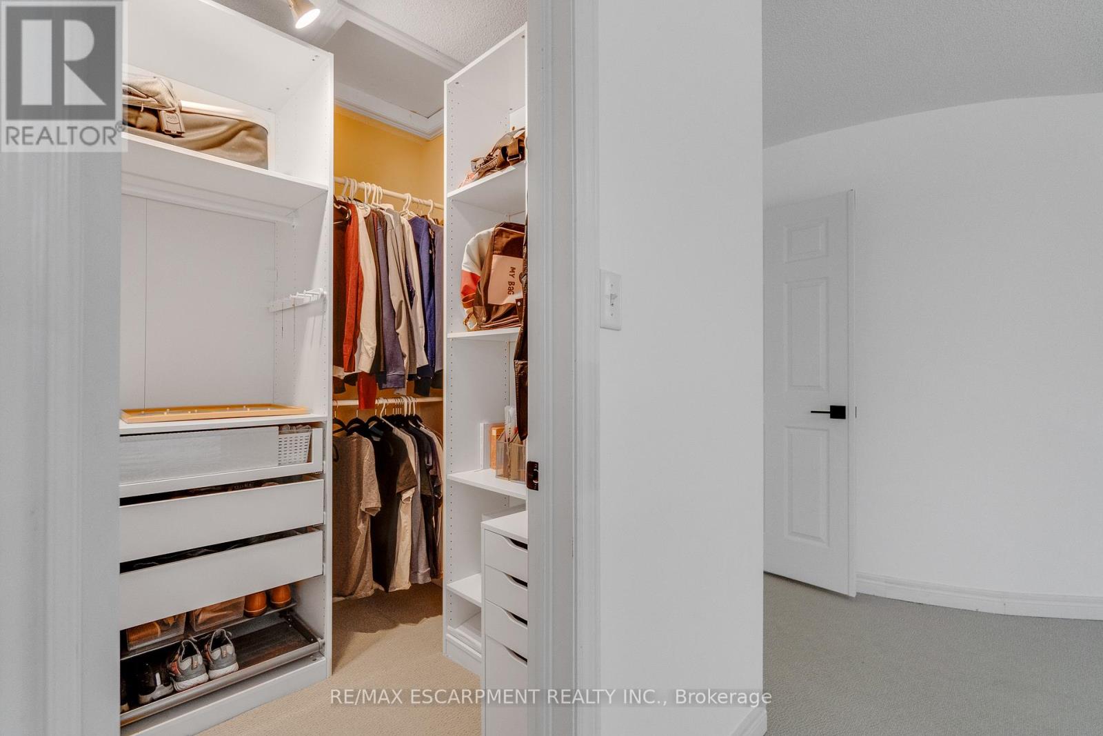 191 Hawkswood Trail, Hamilton, Ontario  L9B 2T1 - Photo 33 - X12779122