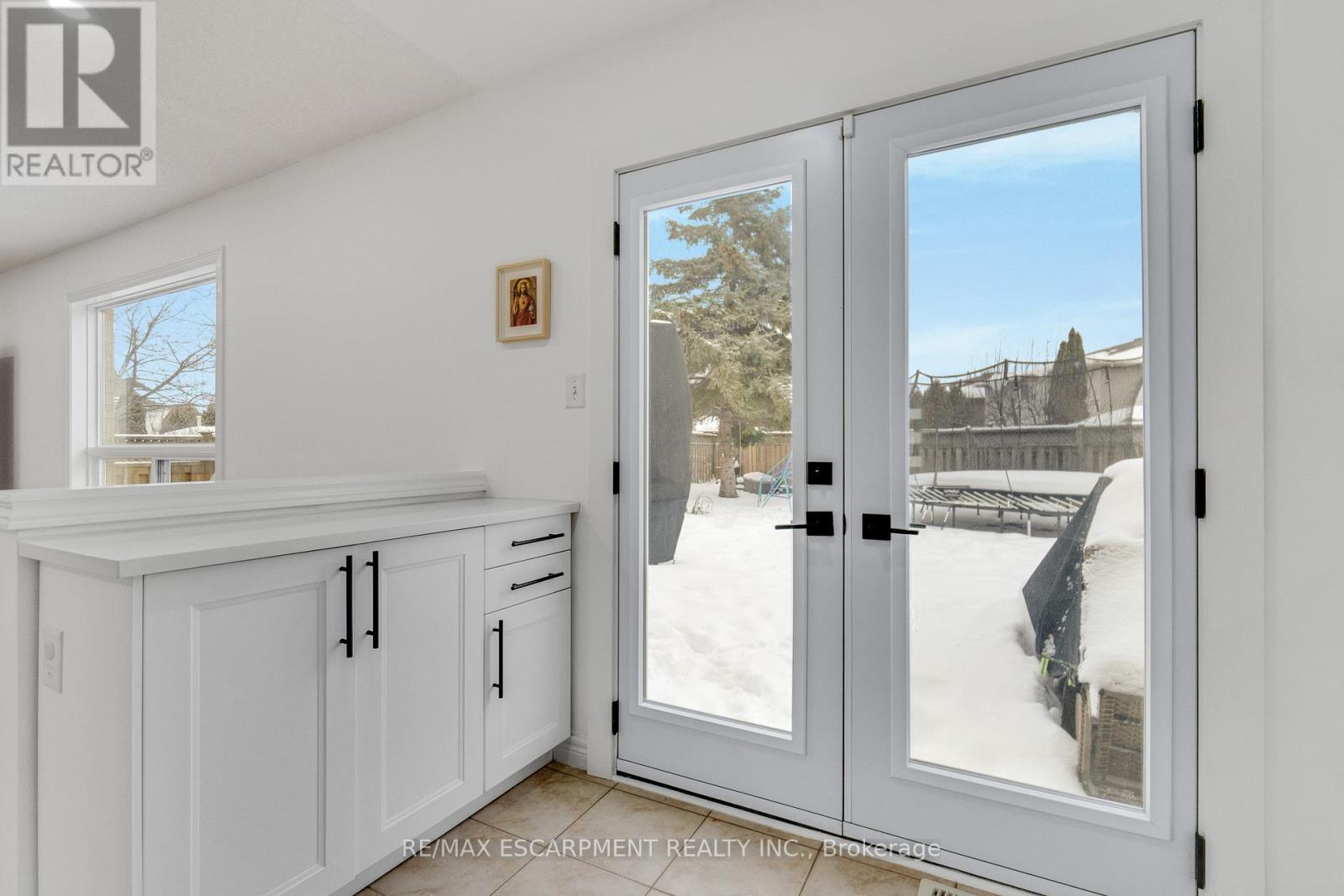 191 Hawkswood Trail, Hamilton, Ontario  L9B 2T1 - Photo 42 - X12779122