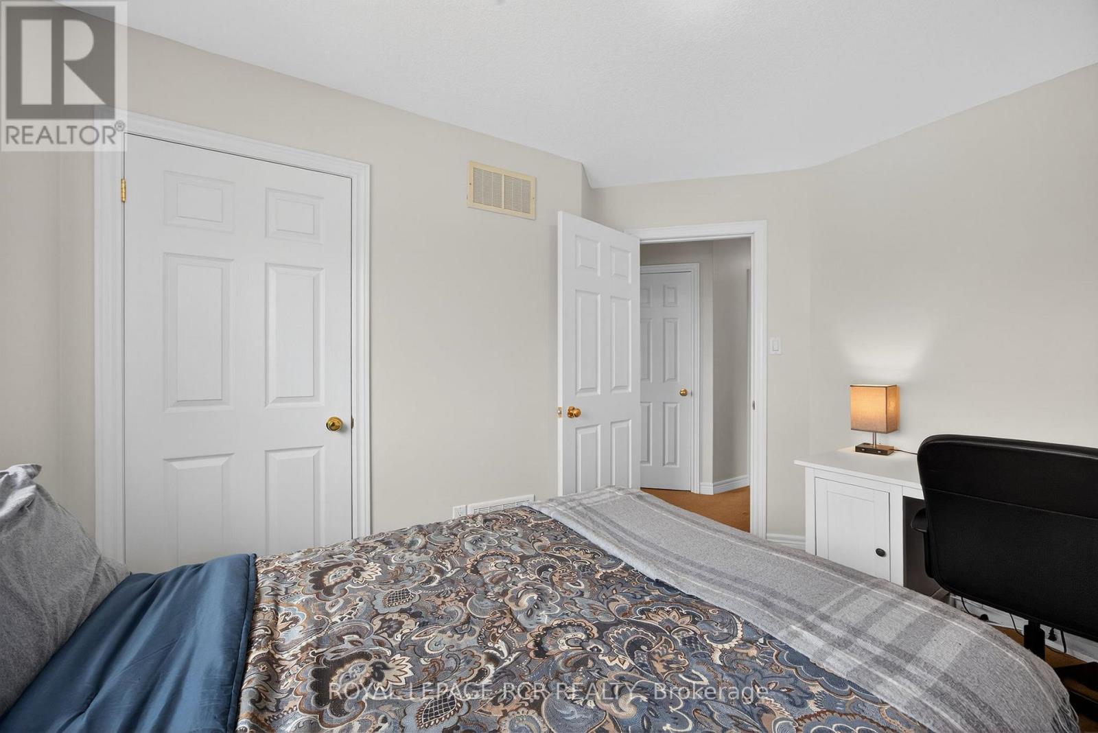 116 Shephard Avenue, New Tecumseth, Ontario  L9R 2G4 - Photo 21 - N12705190