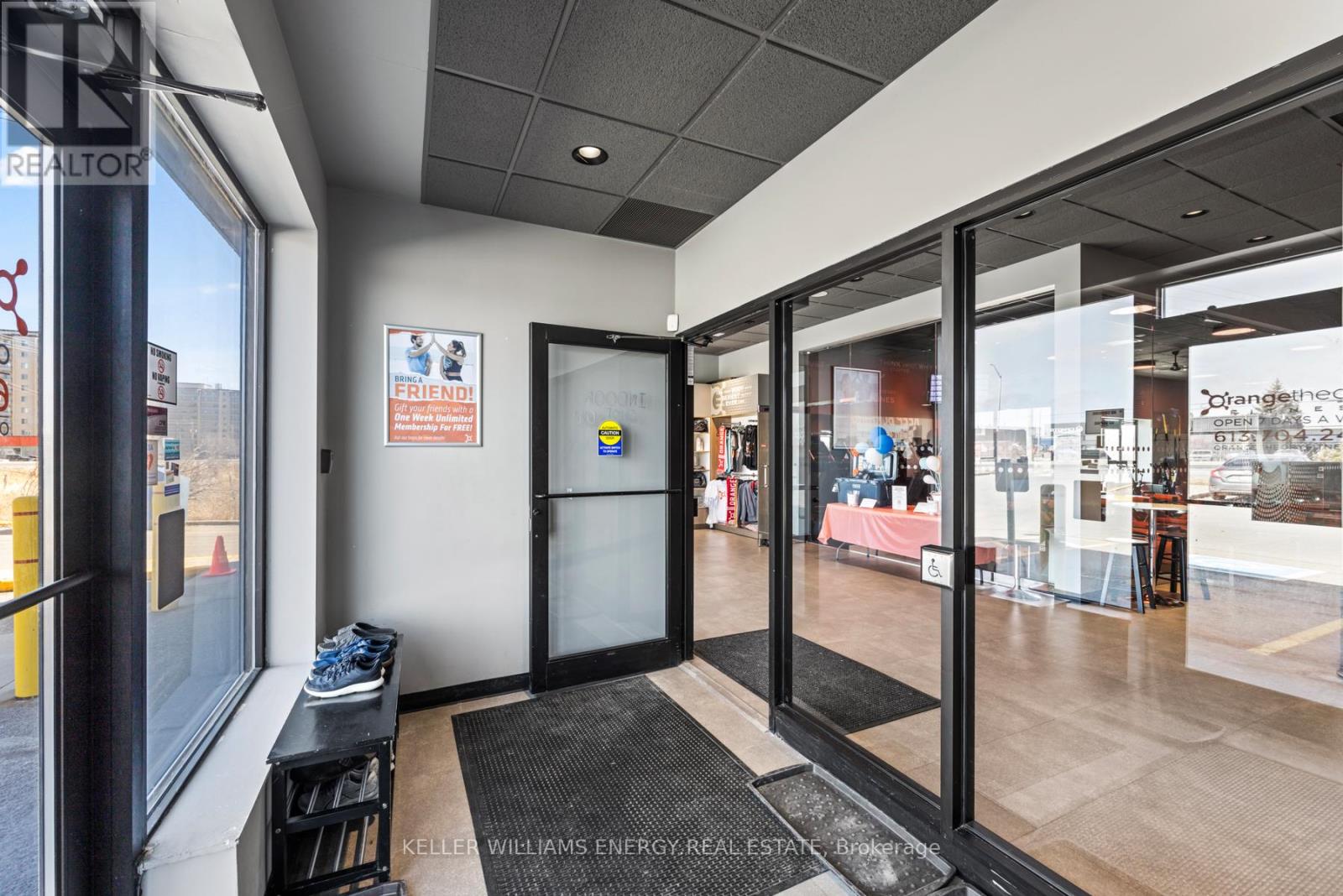 6b - 500 Gardiners Road, Kingston, Ontario  K7M 7W8 - Photo 4 - X12779236