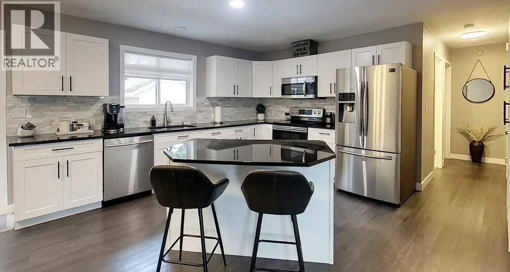 6218 12 Avenue S, Edson, Alberta  T7E 1Y5 - Photo 8 - A2284452