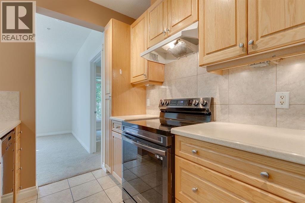 304, 10 Hemlock Crescent Sw, Calgary, Alberta  T3C 2Z1 - Photo 8 - A2251970