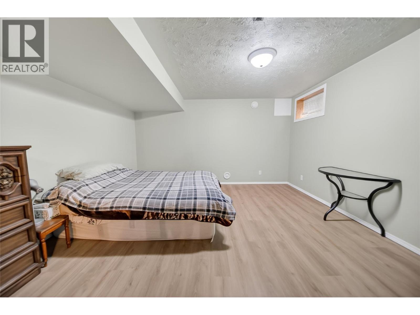 1209 3rd Avenue S, Cranbrook, British Columbia  V1C 2C7 - Photo 29 - 10375035