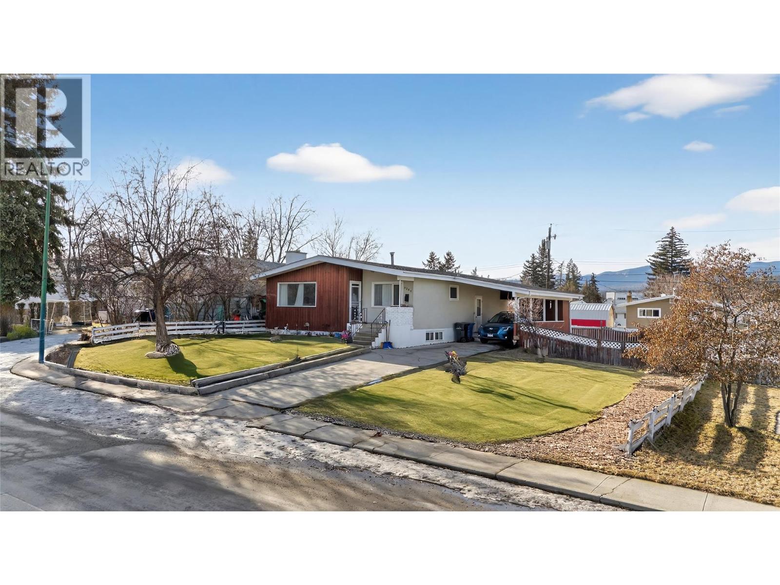 1209 3rd Avenue S, Cranbrook, British Columbia  V1C 2C7 - Photo 33 - 10375035