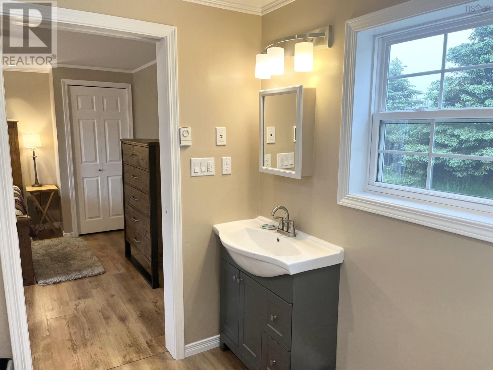 21 Stoddart Drive, Clark's Harbour, Nova Scotia  B0W 1P0 - Photo 33 - 202515207