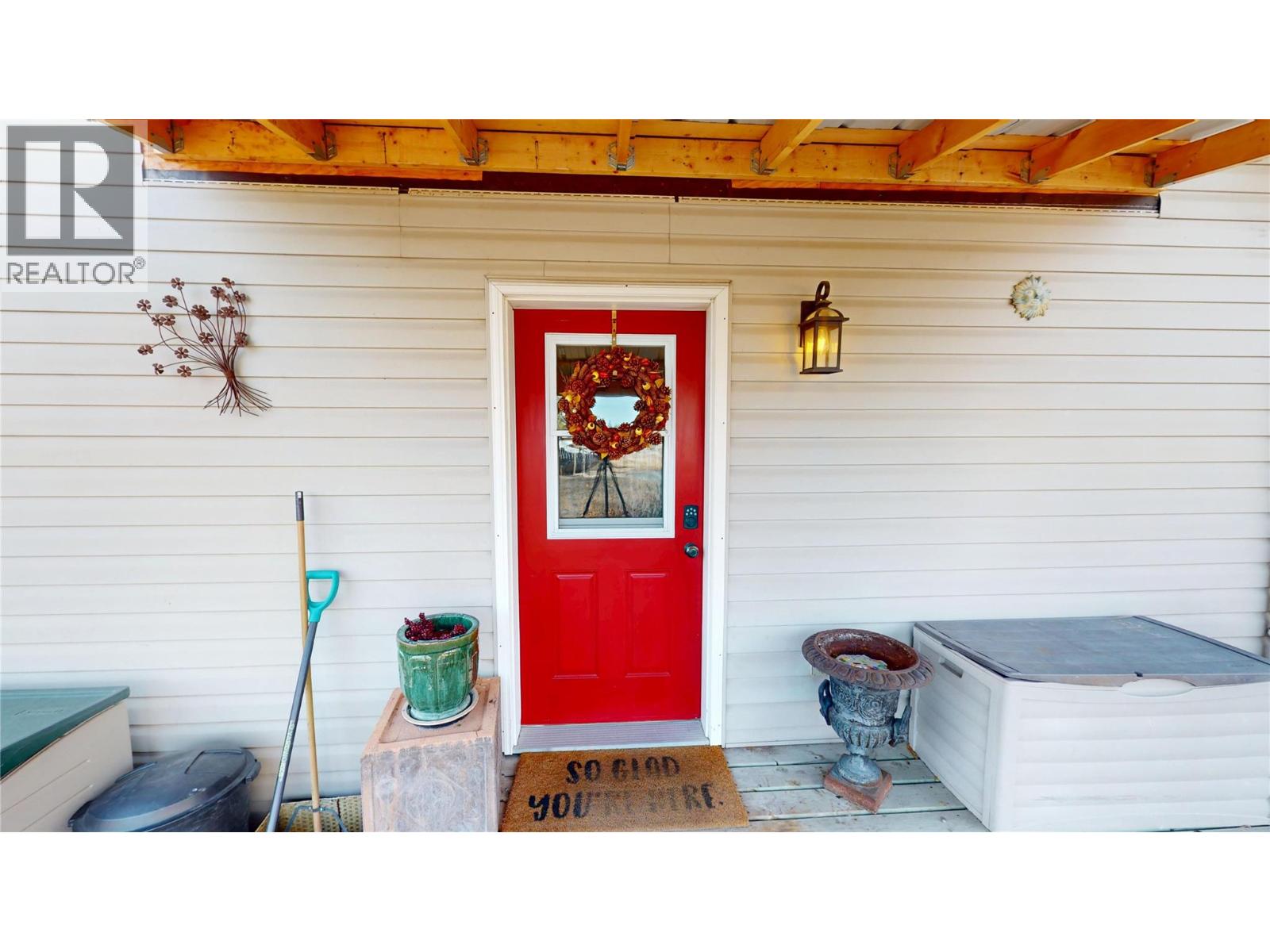 4651 Willow Road, Wasa, British Columbia  V0B 2K0 - Photo 14 - 10375207