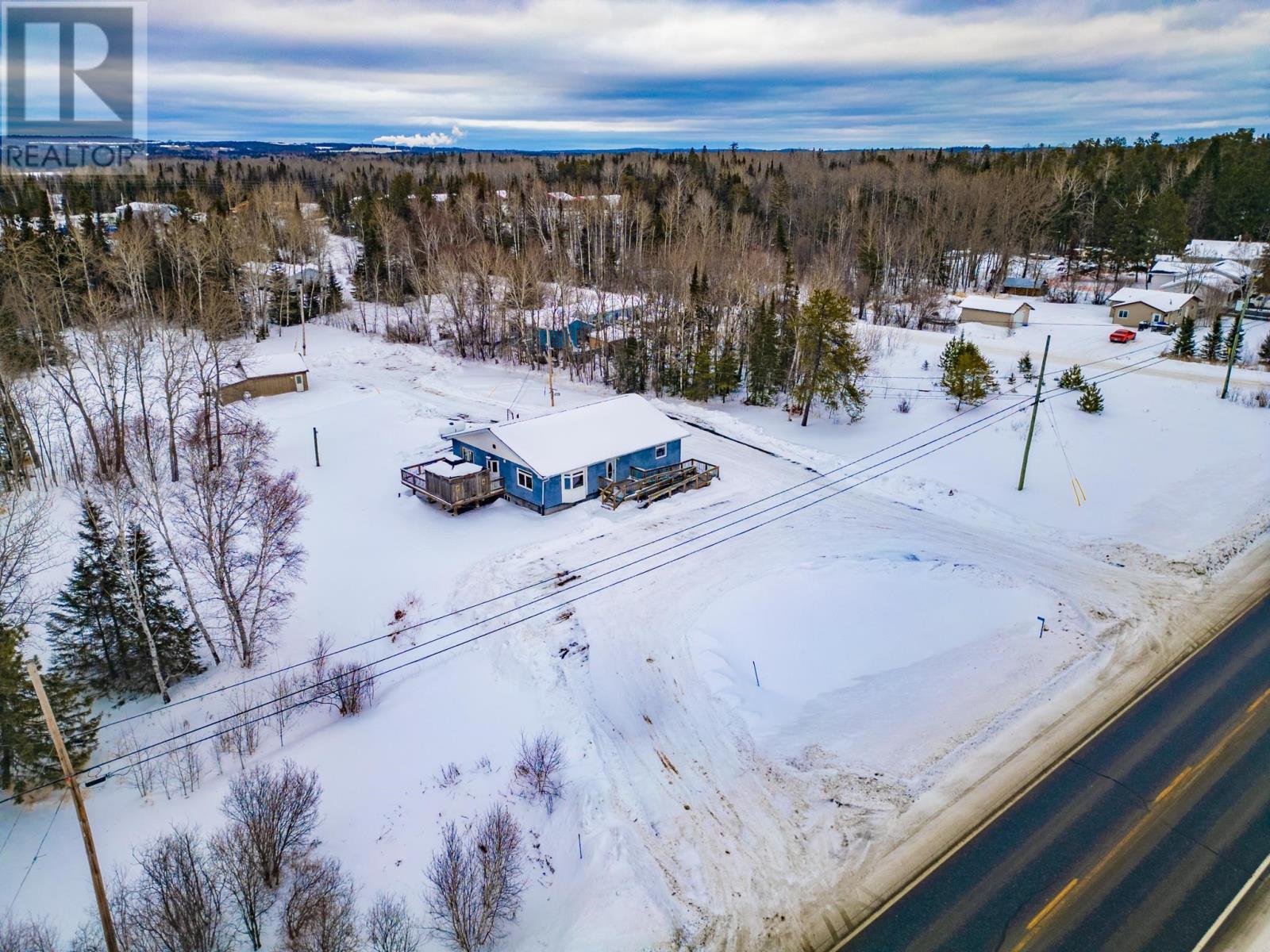 2742 Hwy 17 East, Kenora, Ontario  P9M 3W8 - Photo 2 - TB2600211