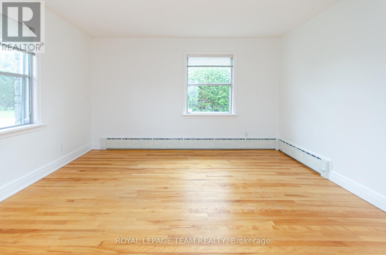 1996 Cedar Lane Terrace, Ottawa, Ontario  K2A 1J8 - Photo 5 - X12779240