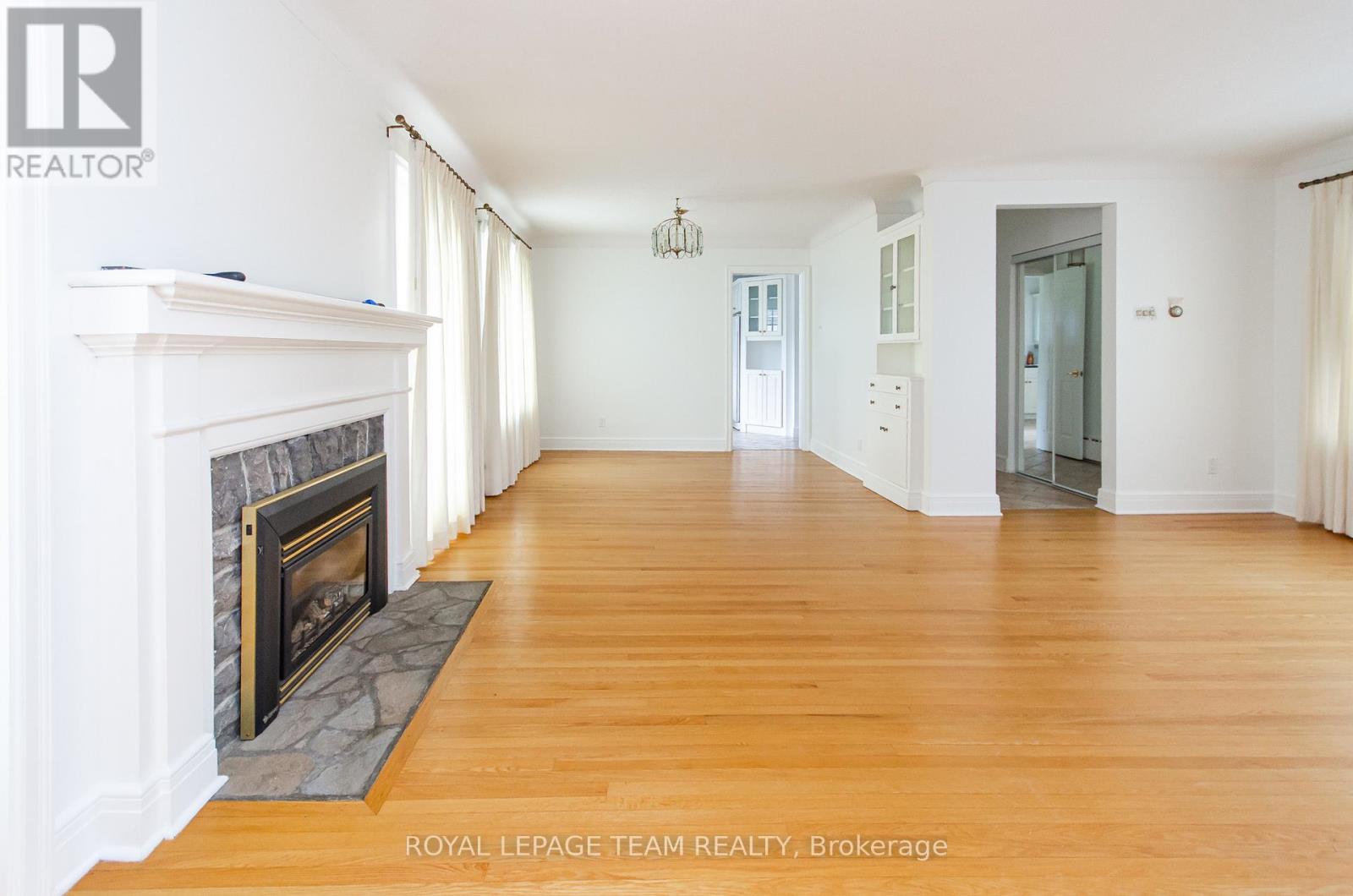 1996 Cedar Lane Terrace, Ottawa, Ontario  K2A 1J8 - Photo 7 - X12779240