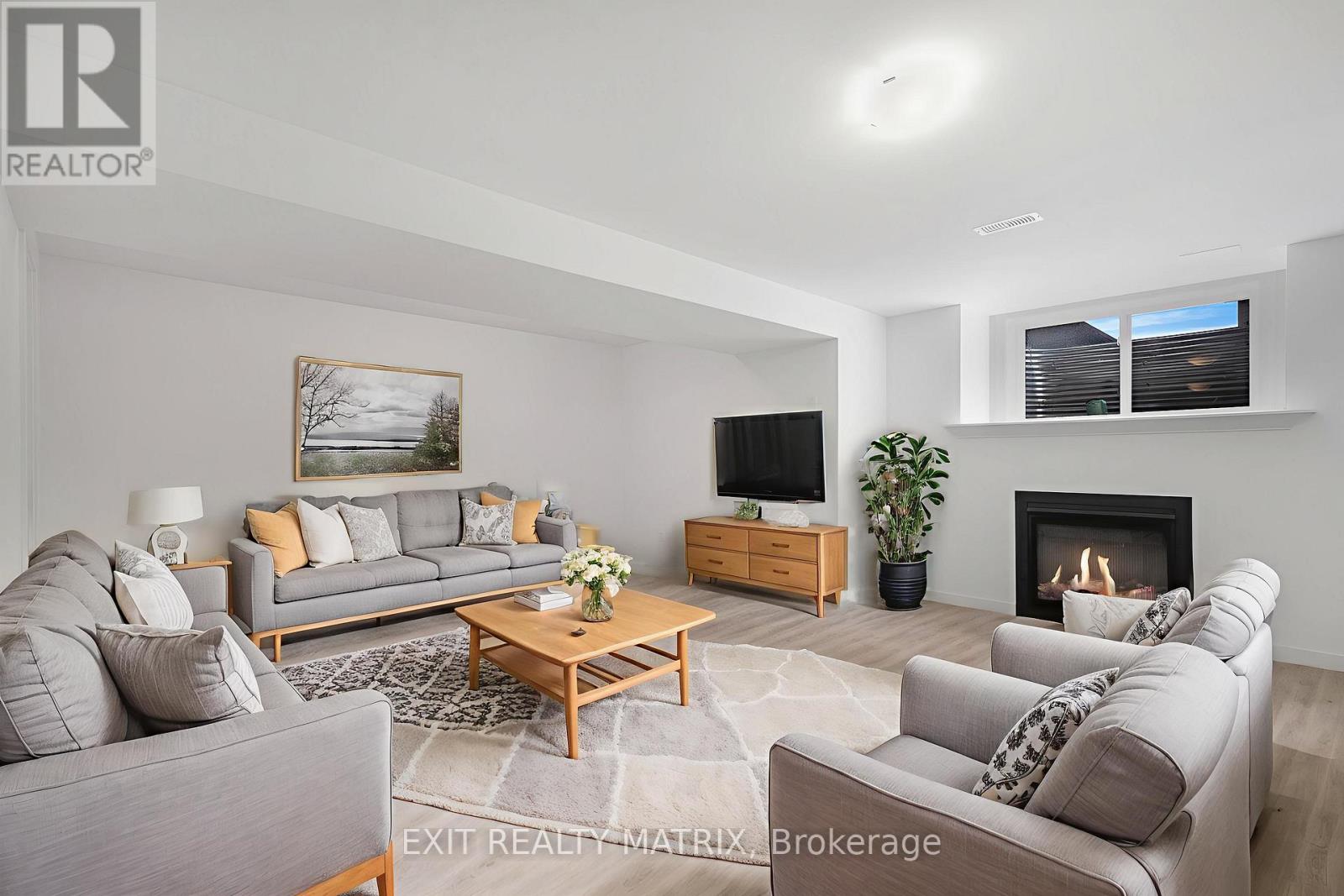 937 Cologne Street, Russell, Ontario  K0A 1W0 - Photo 24 - X12779322