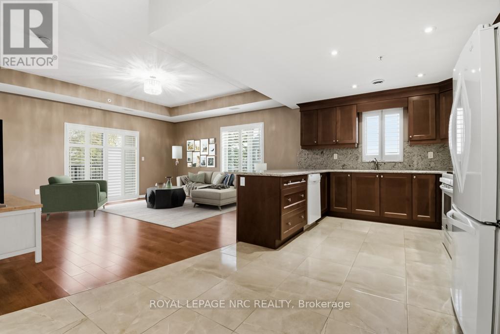 203 - 16 Sullivan Avenue, Thorold, Ontario  L2V 2Y2 - Photo 4 - X12779280