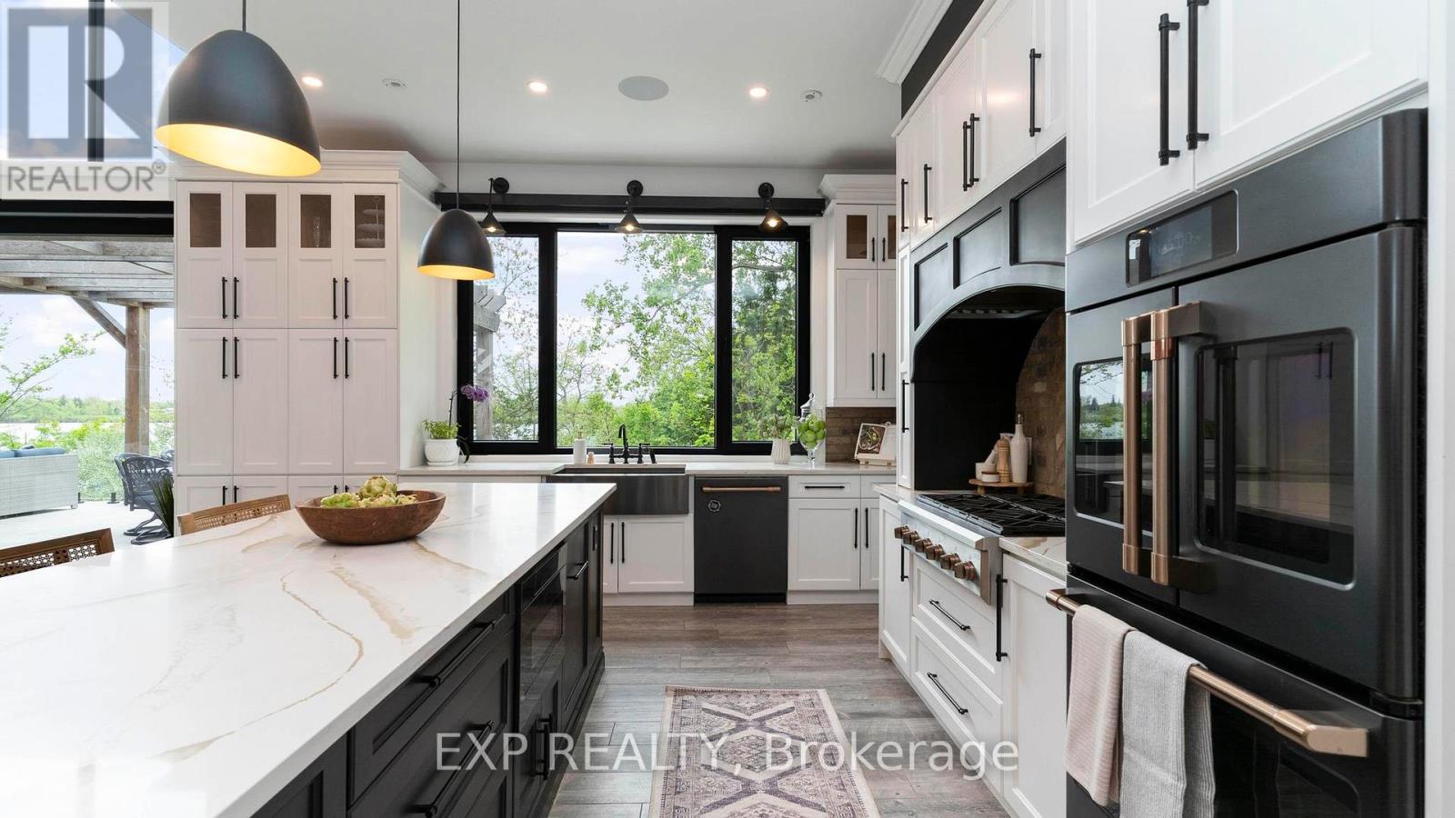 253 - 9861 Glendon Drive, Middlesex Centre, Ontario  N0L 1R0 - Photo 10 - X12538154