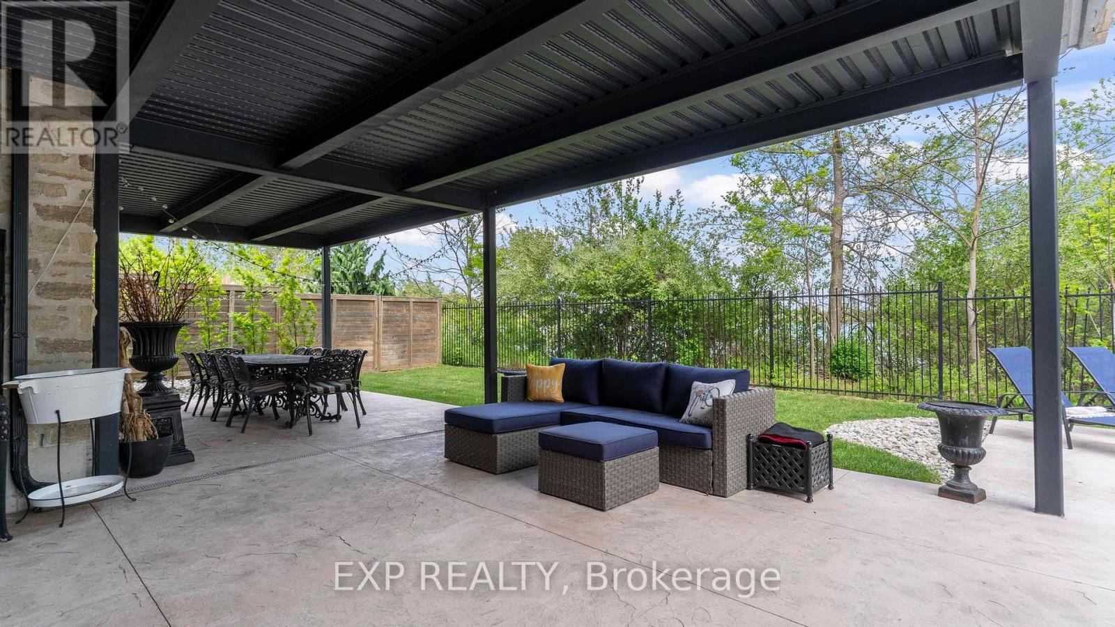 253 - 9861 Glendon Drive, Middlesex Centre, Ontario  N0L 1R0 - Photo 44 - X12538154