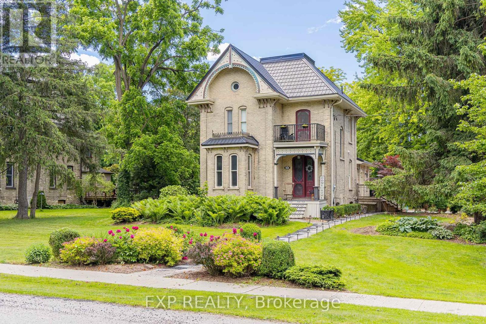 283 Hastings Street, North Middlesex, Ontario  N0M 2K0 - Photo 1 - X12663052