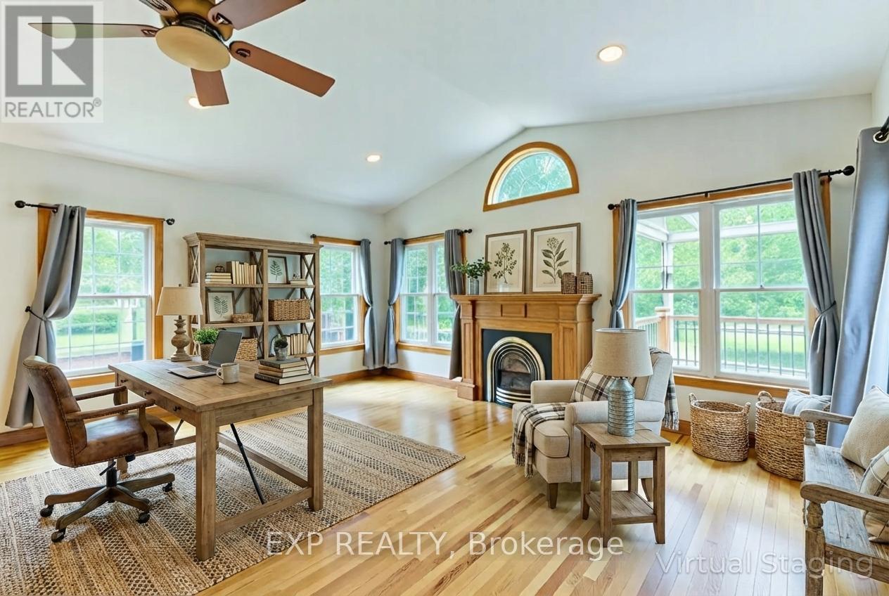 283 Hastings Street, North Middlesex, Ontario  N0M 2K0 - Photo 19 - X12663052