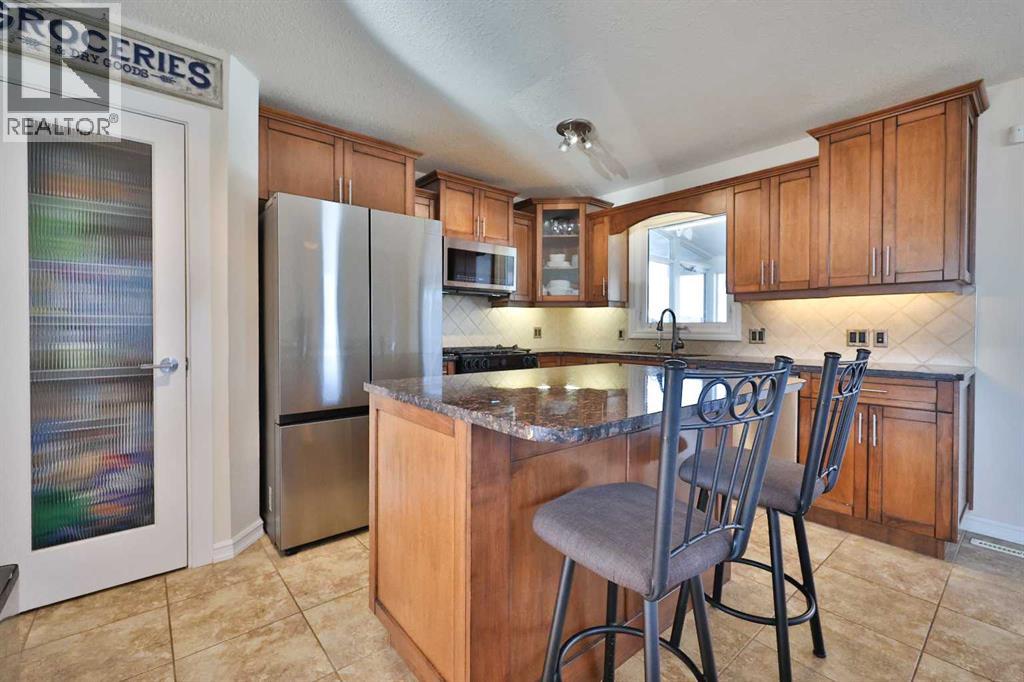 1413 20 Avenue N, Lethbridge, Alberta  T1H 4W4 - Photo 8 - A2284594