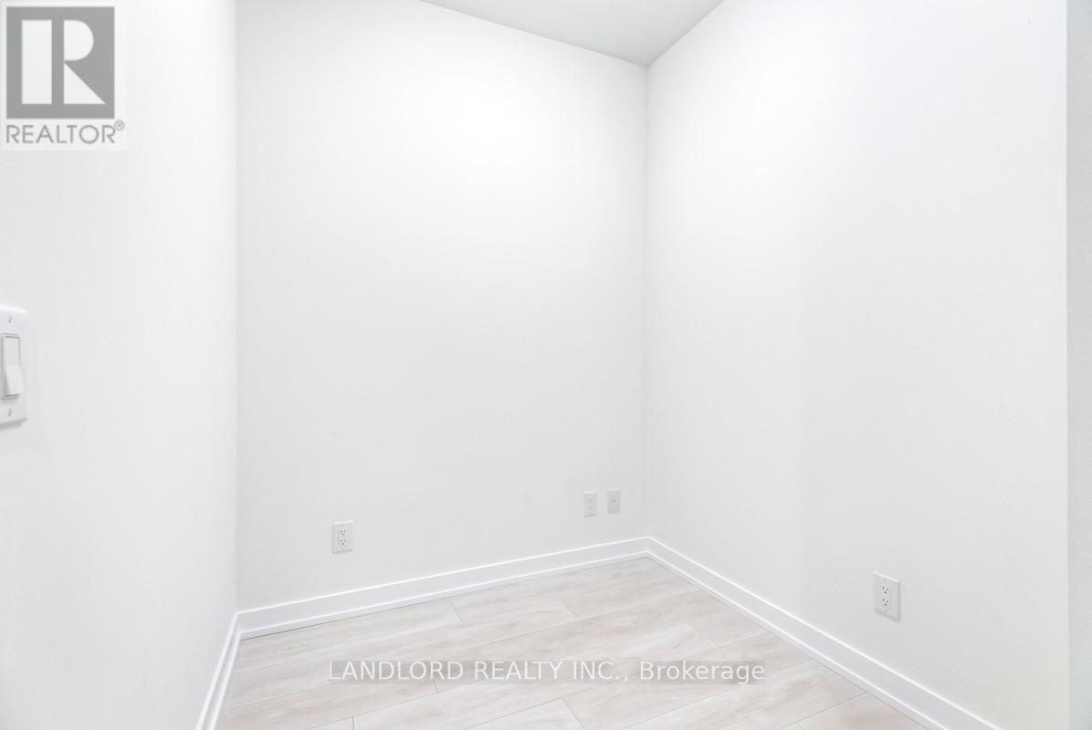 323 - 5 Defries Street, Toronto, Ontario  M5A 0W7 - Photo 13 - C12693160