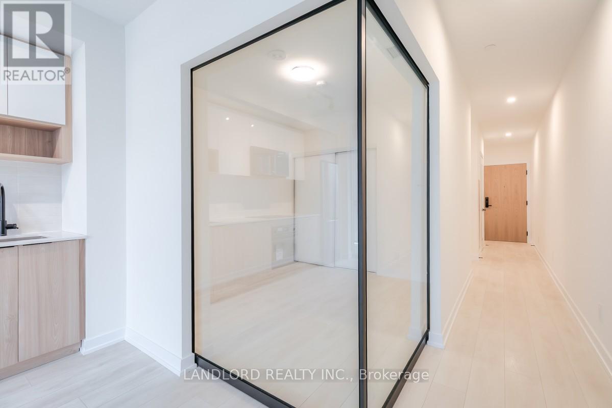 323 - 5 Defries Street, Toronto, Ontario  M5A 0W7 - Photo 8 - C12693160