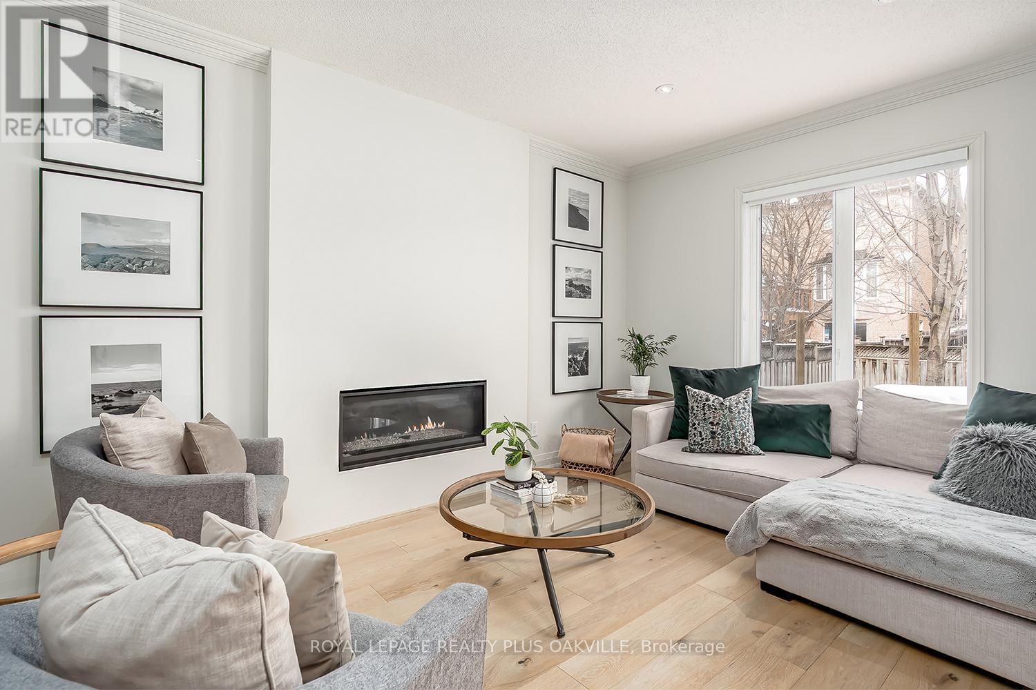 2083 Jaguar Lane, Oakville (Wm Westmount), Ontario  L6M 4R5 - Photo 13 - W12778662